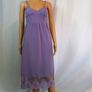 TOBI Sz Small Purple Midi Open Back Lace Dress